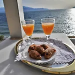 فيلة Thalassa *