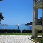Thalassa فيلة